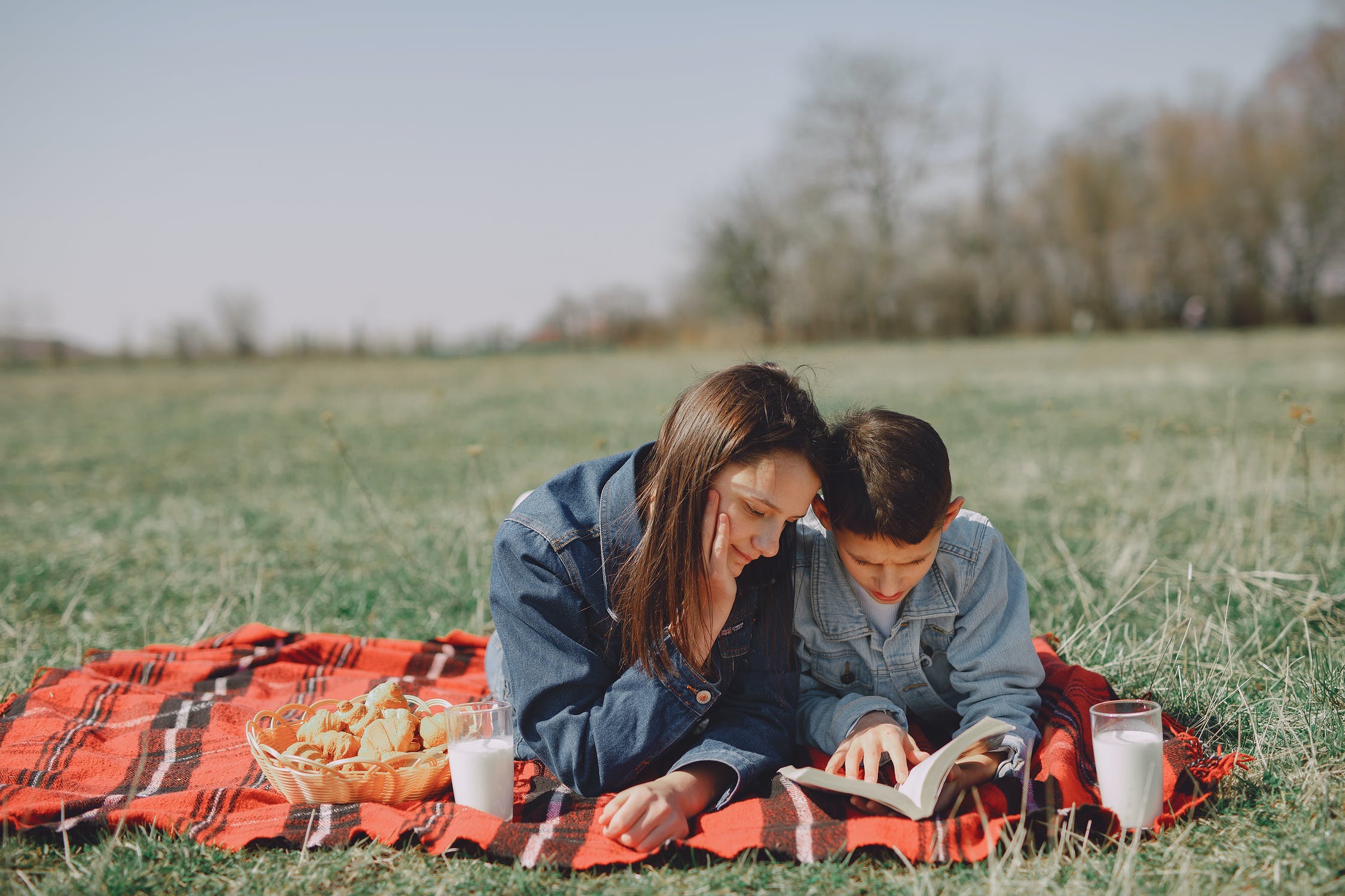 Picnic in natura? Iata ce nu trebuie sa-ti lipseasca >>